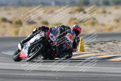 media/Nov-16-2024-CVMA (Sat) [[0e4bb1f32f]]/Race 8-Supersport Middleweight/